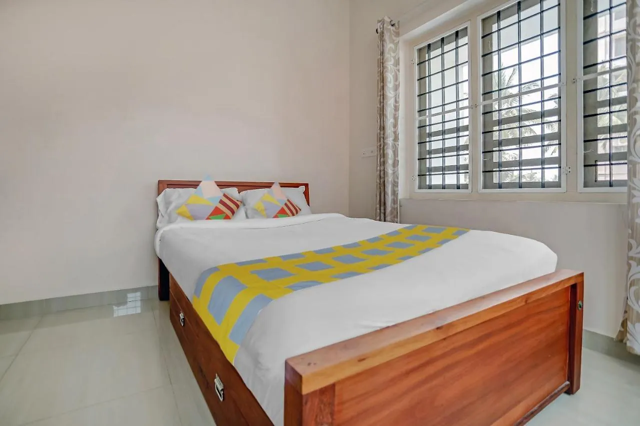 *** Maison d'hôtes Oyo 81282 Ar Apartments Kochi Inde